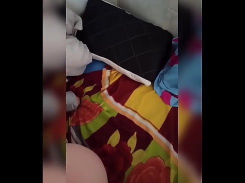 ❤️ Myn keamergenoat bliuwt allinnich thús want har man giet op fakânsje en ik nim de kâns oan om har te neuken en har kont fol mei molke ☑ Porno by ús fy.pornoklinge.ru ❤