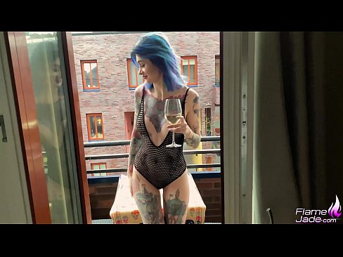 ❤️ Geweldich famke sûget mei in gulp en neukt hertstochtlik ûnder de iepen loft ☑ Porno by ús fy.pornoklinge.ru ❤